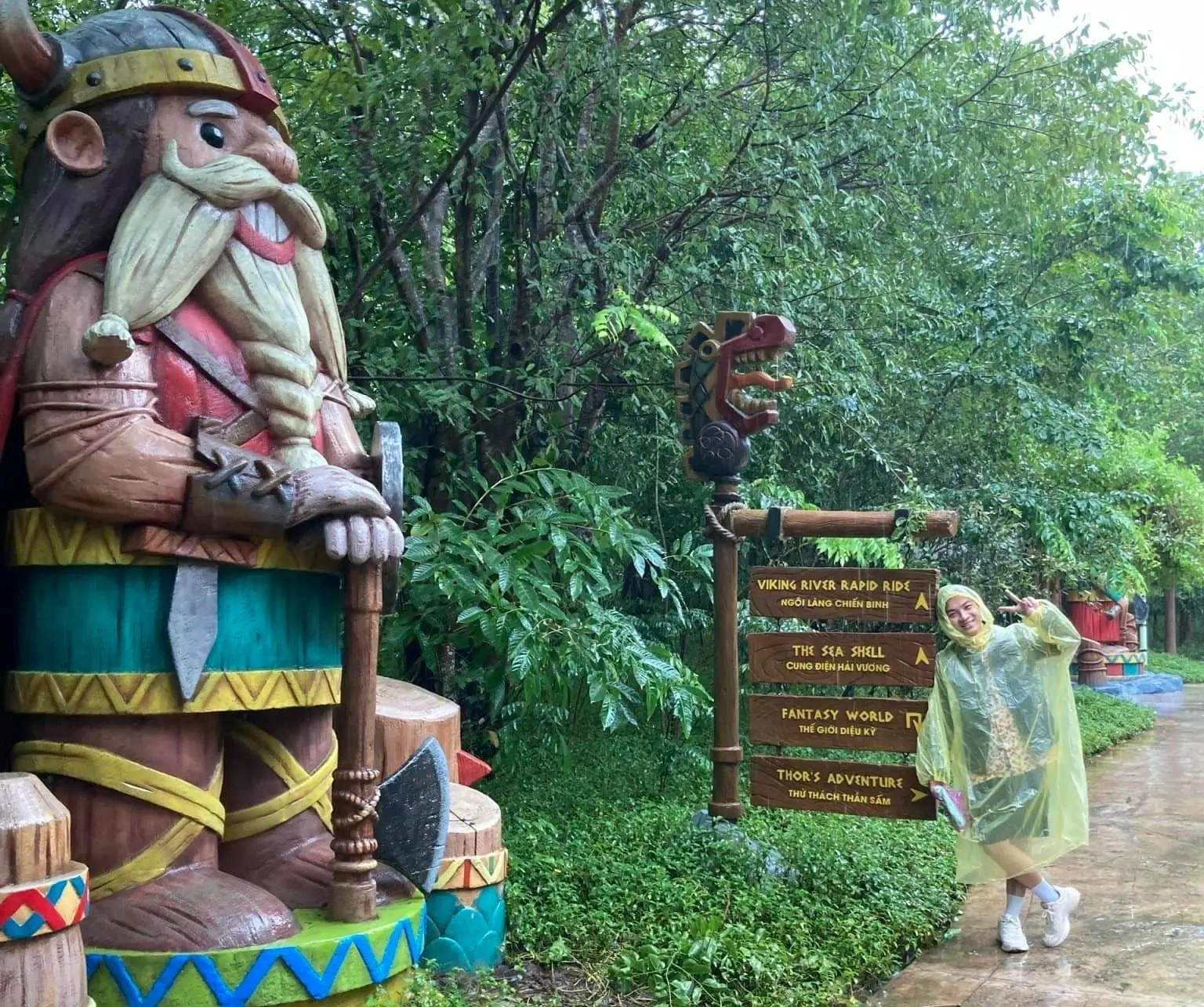 Phu Quoc mua bao anh 2