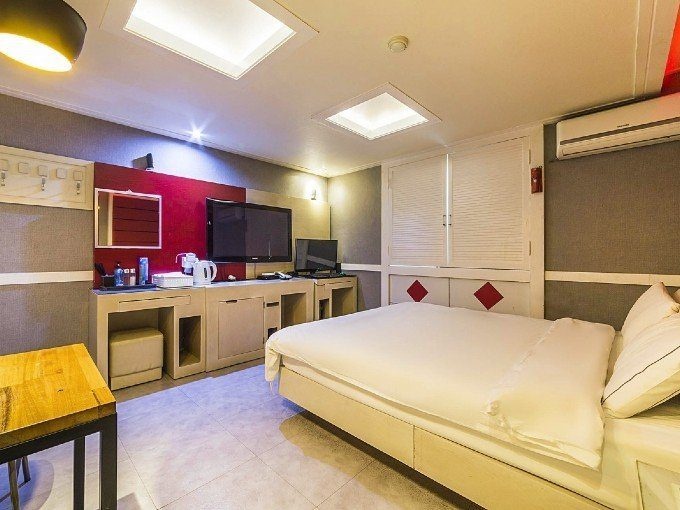 choi game o nha nghi Han Quoc anh 3