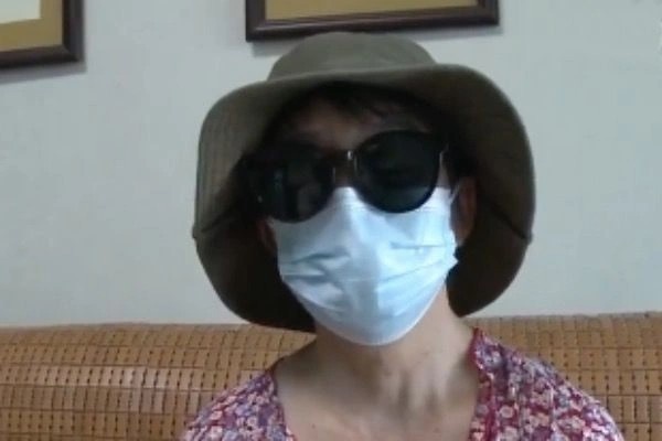 Me len tivi nho giup do vi con gai 38 tuoi khong chiu lay chong hinh anh