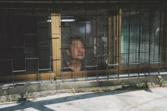 O nha ban ham thi chet, nhung dan ngheo Seoul cung khong biet di dau hinh anh