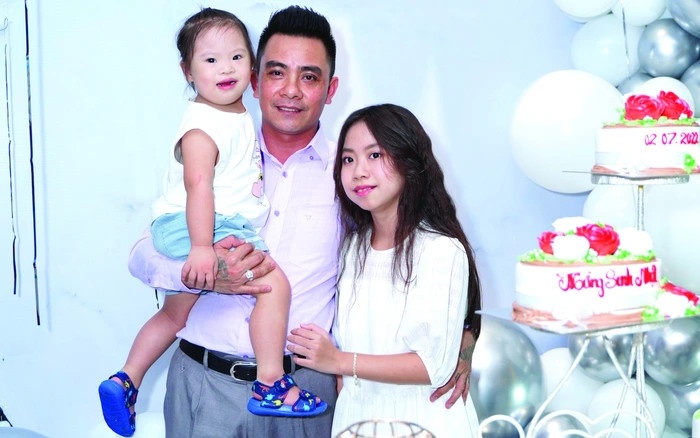 bo don than nuoi 2 con anh 1