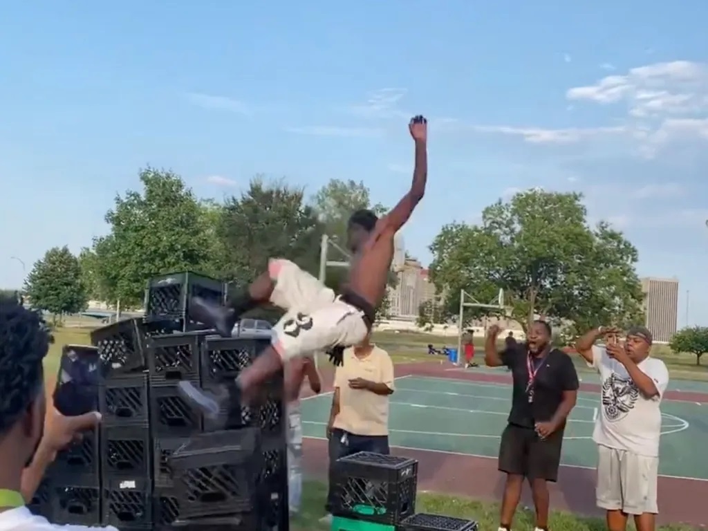 tiktok lam hai tre nho anh 3