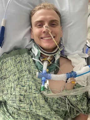 thoát chết nhờ đồng hồ ảnh 2 thoat chet nho dong ho anh 2