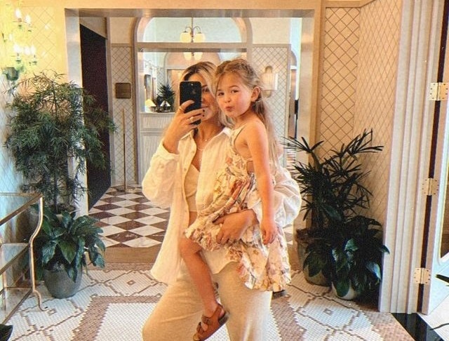 tay toc tre 5 tuoi anh 1