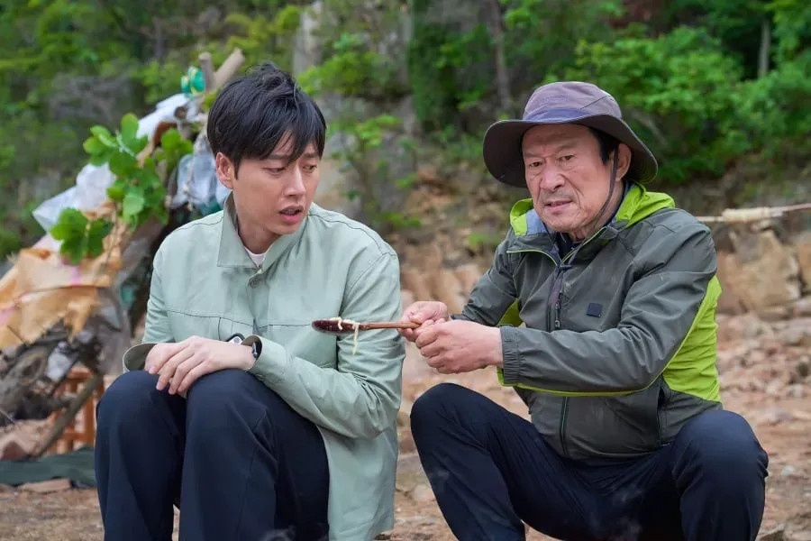 nhan su bi ghet anh 1