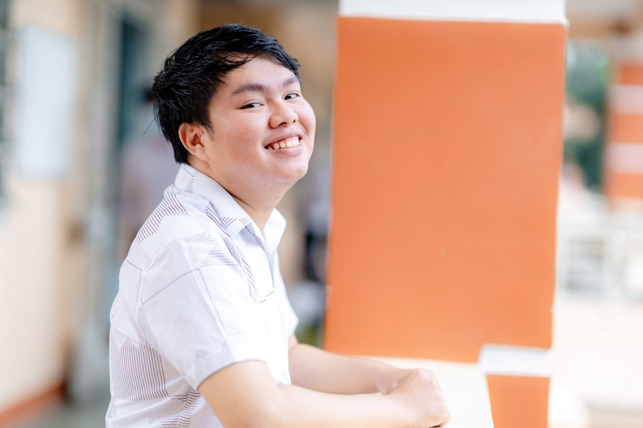 Tung den chua xin com, chang trai mua duoc nha tien ty o tuoi 26 hinh anh