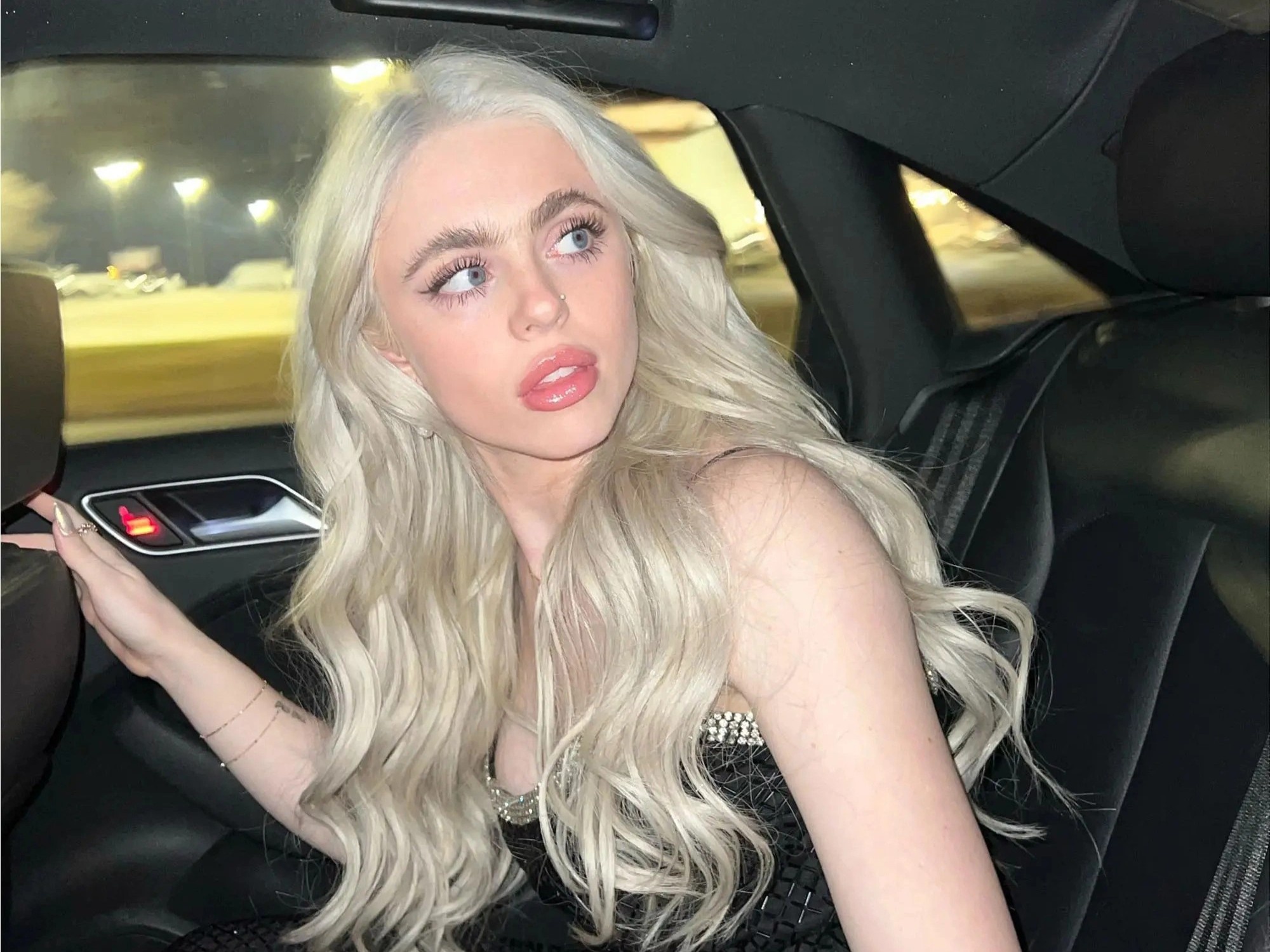 bi che vi long may anh 8