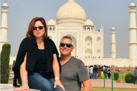 Quay lai, ket hon voi nguoi yeu cu sau 23 nam hinh anh