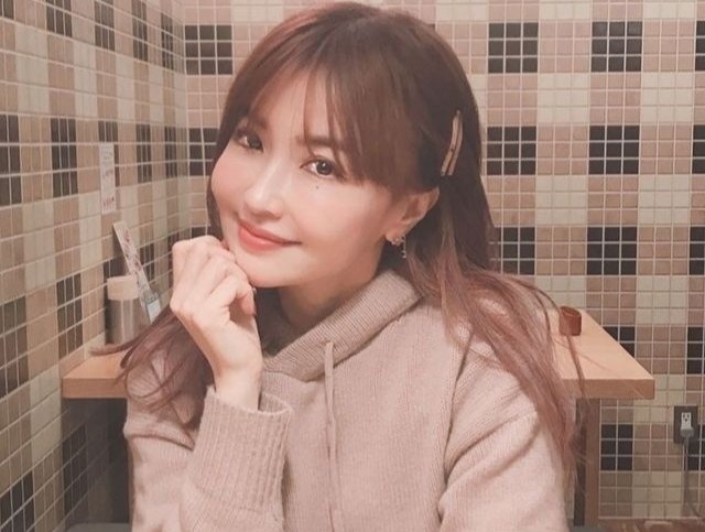 nguoi mau 51 tuoi anh 1