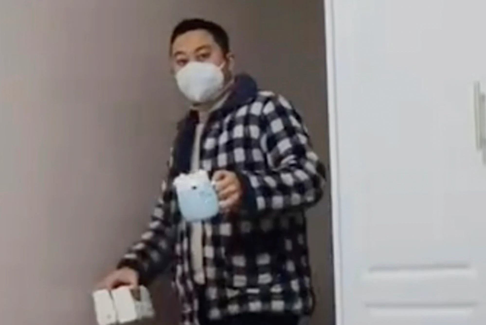 Rut don ly hon vi duoc chong cham soc khi mac Covid-19 hinh anh