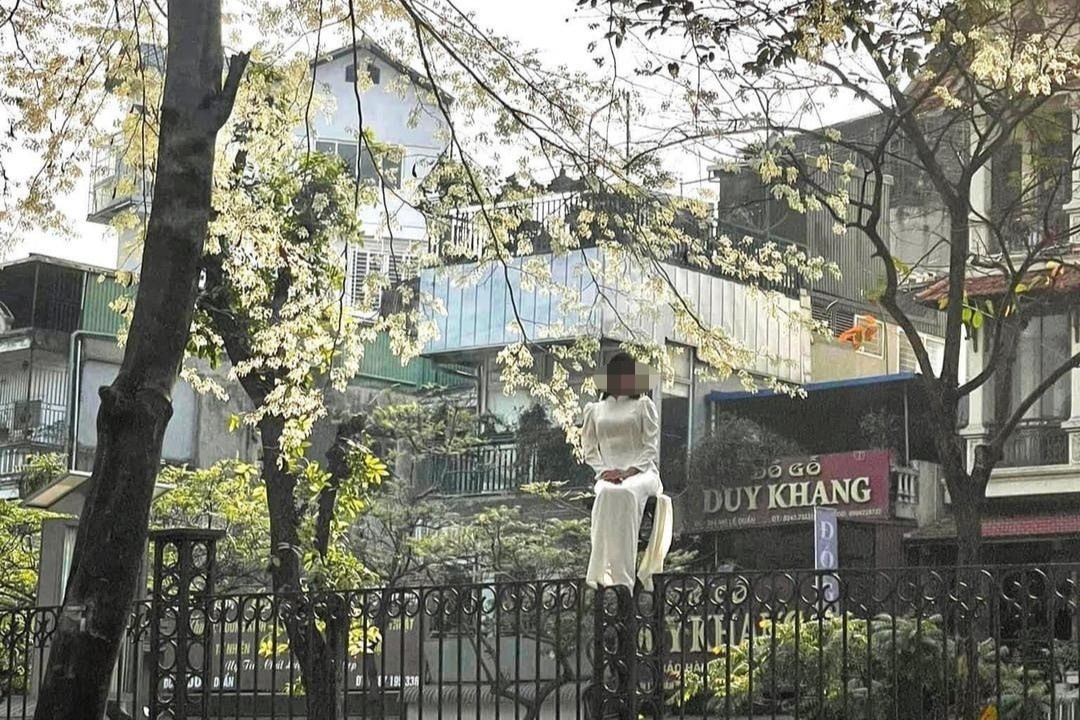 Bat chap de co anh song ao hinh anh