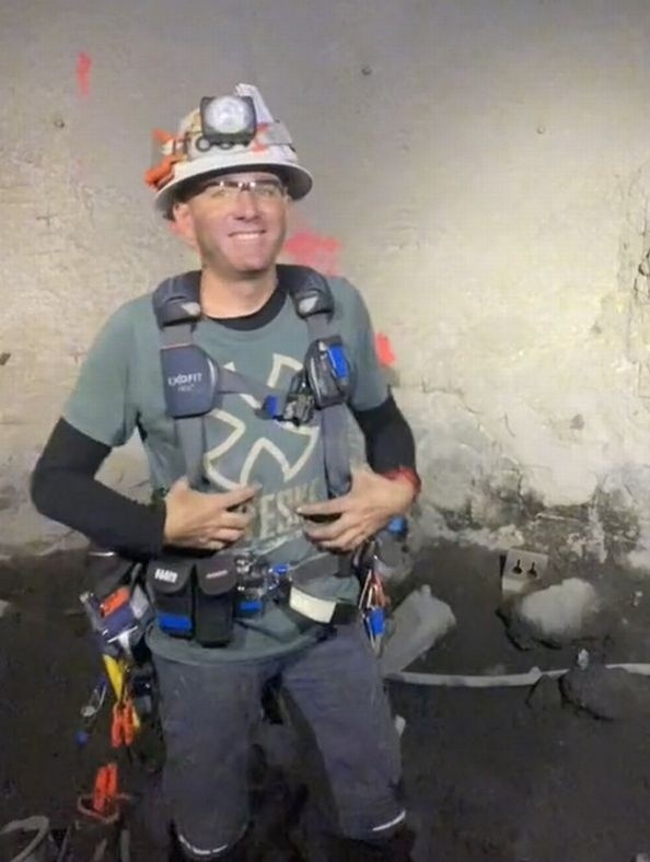 cong viec tho mo anh 2