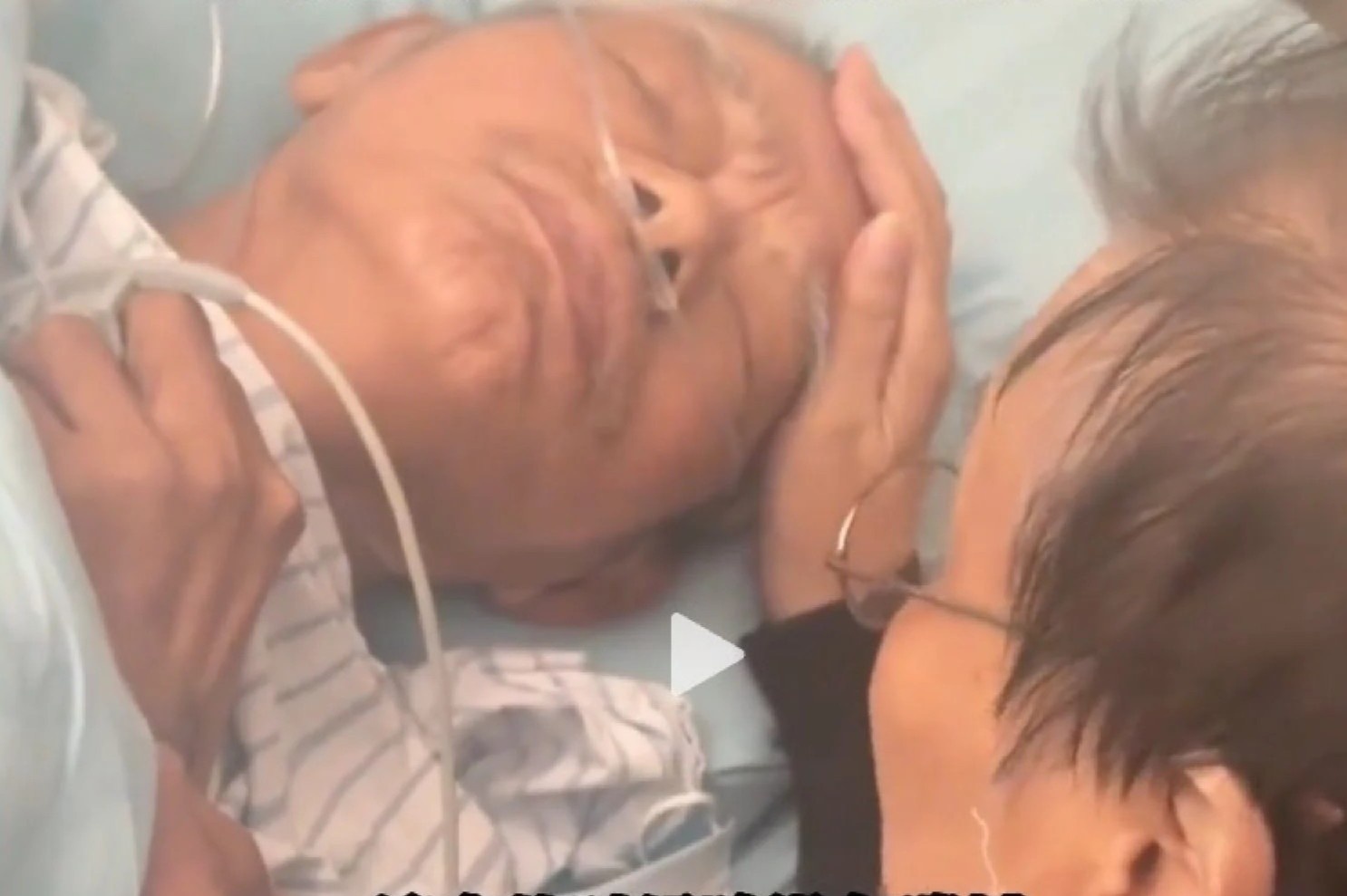 Gan 4 trieu luot xem clip nguoi vo vinh biet chong o Trung Quoc hinh anh