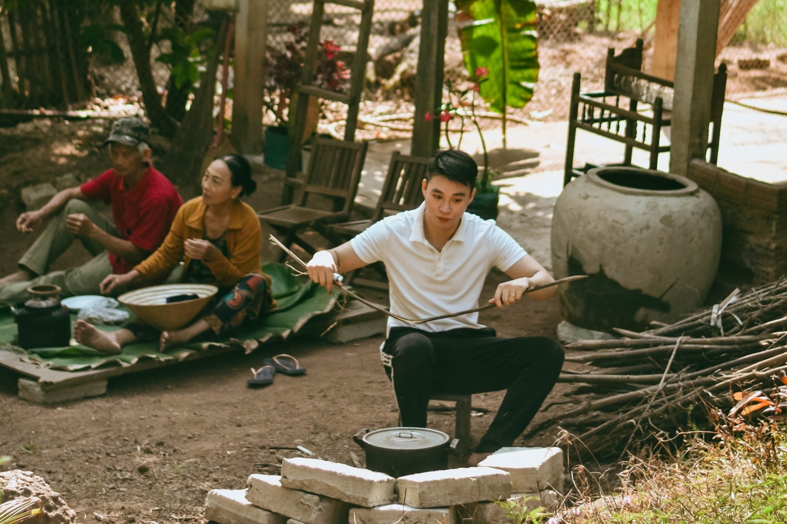 Con trai roi pho ve que, lan dau 'that su' o gan cha me hinh anh