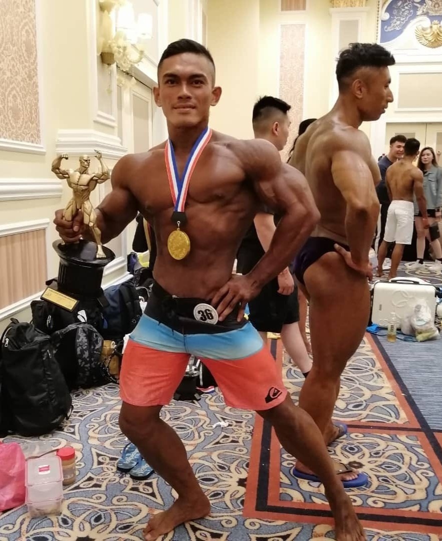 chủ quầy sầu riêng ảnh 2 chu quay sau rieng anh 2