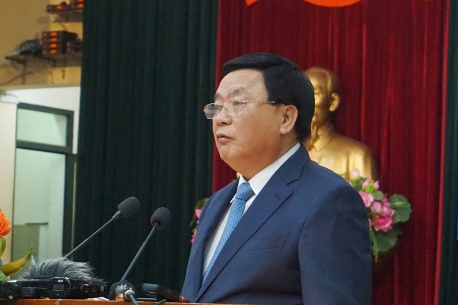 Danh gia thuc trang ly luan, phe binh van hoc nghe thuat hinh anh