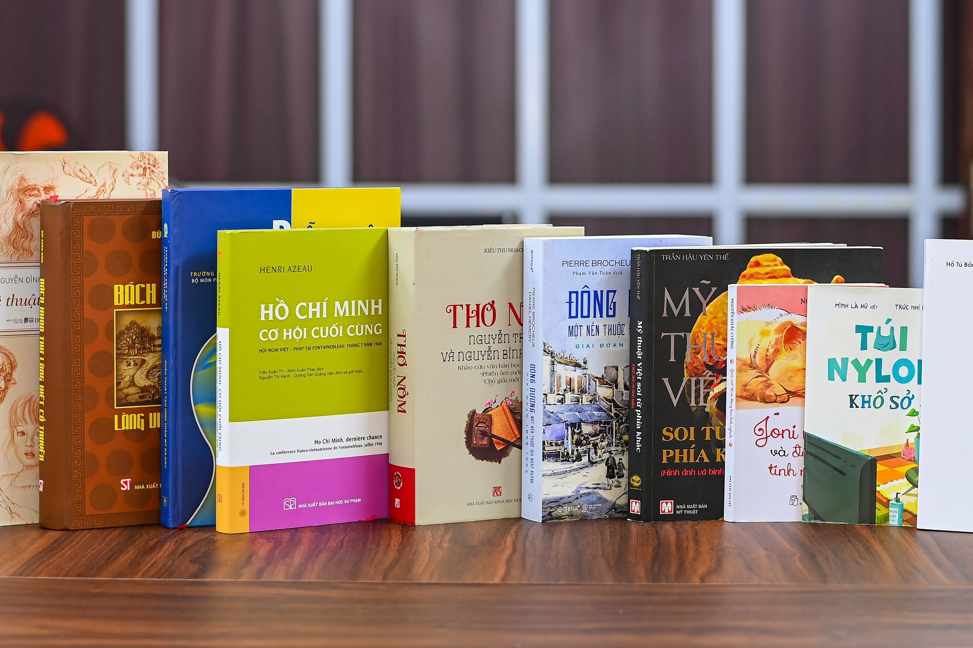 10 tac pham doat giai B Giai thuong Sach Quoc gia lan thu sau hinh anh