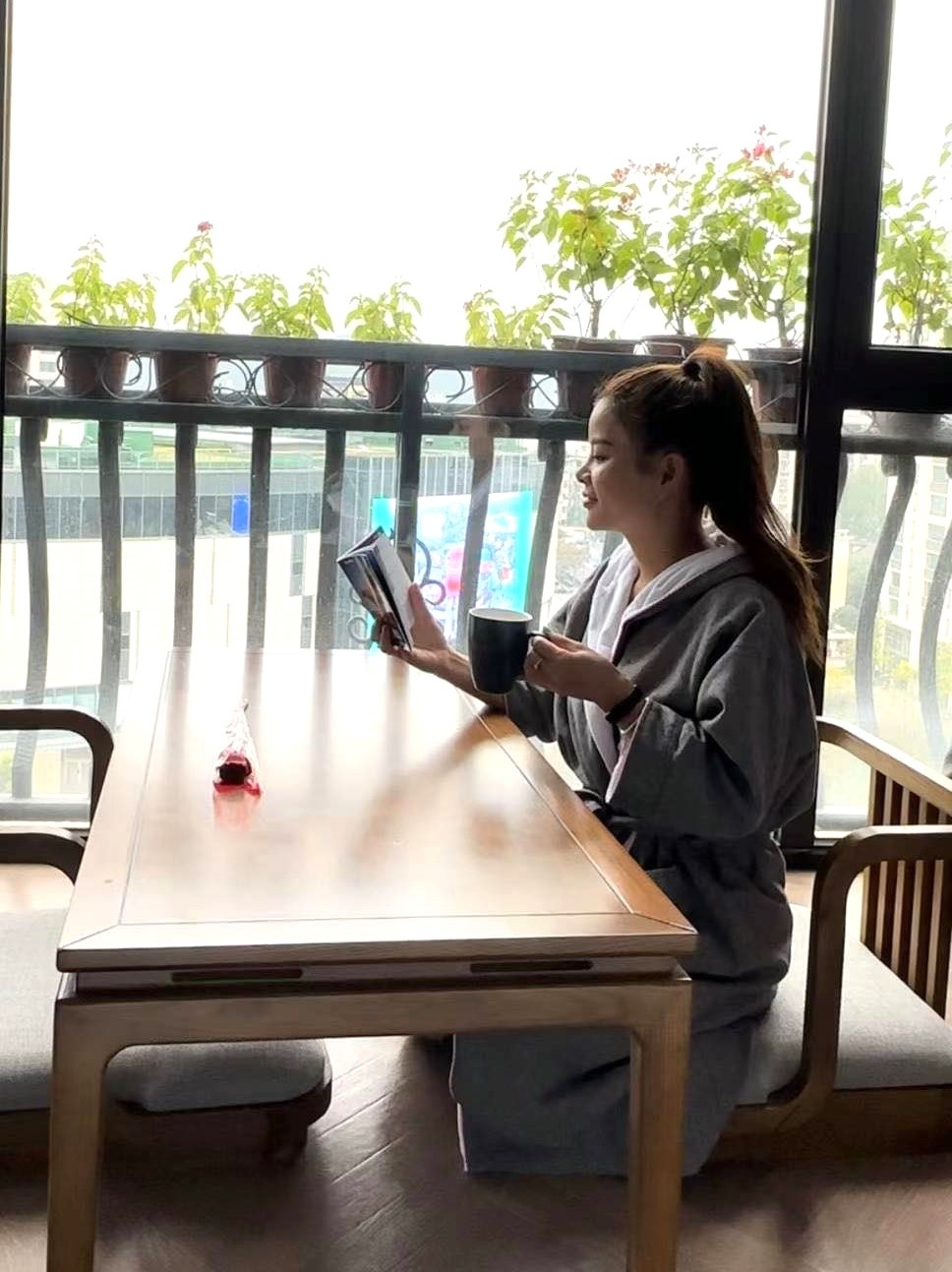 nha van tina yuan anh 1