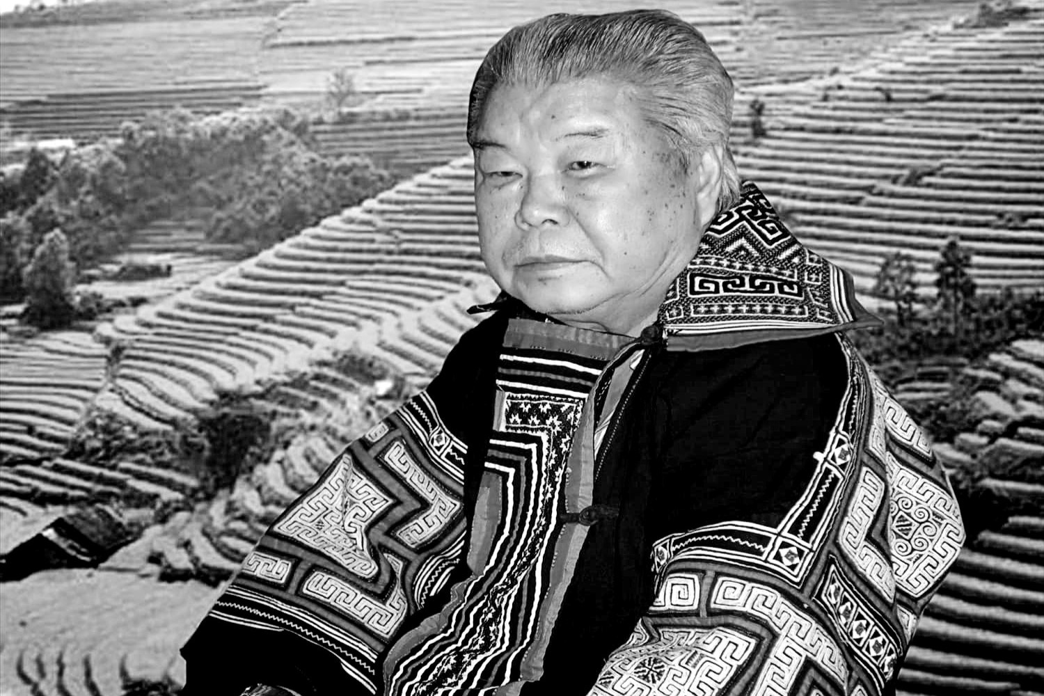 Nha van Ma A Lenh qua doi hinh anh