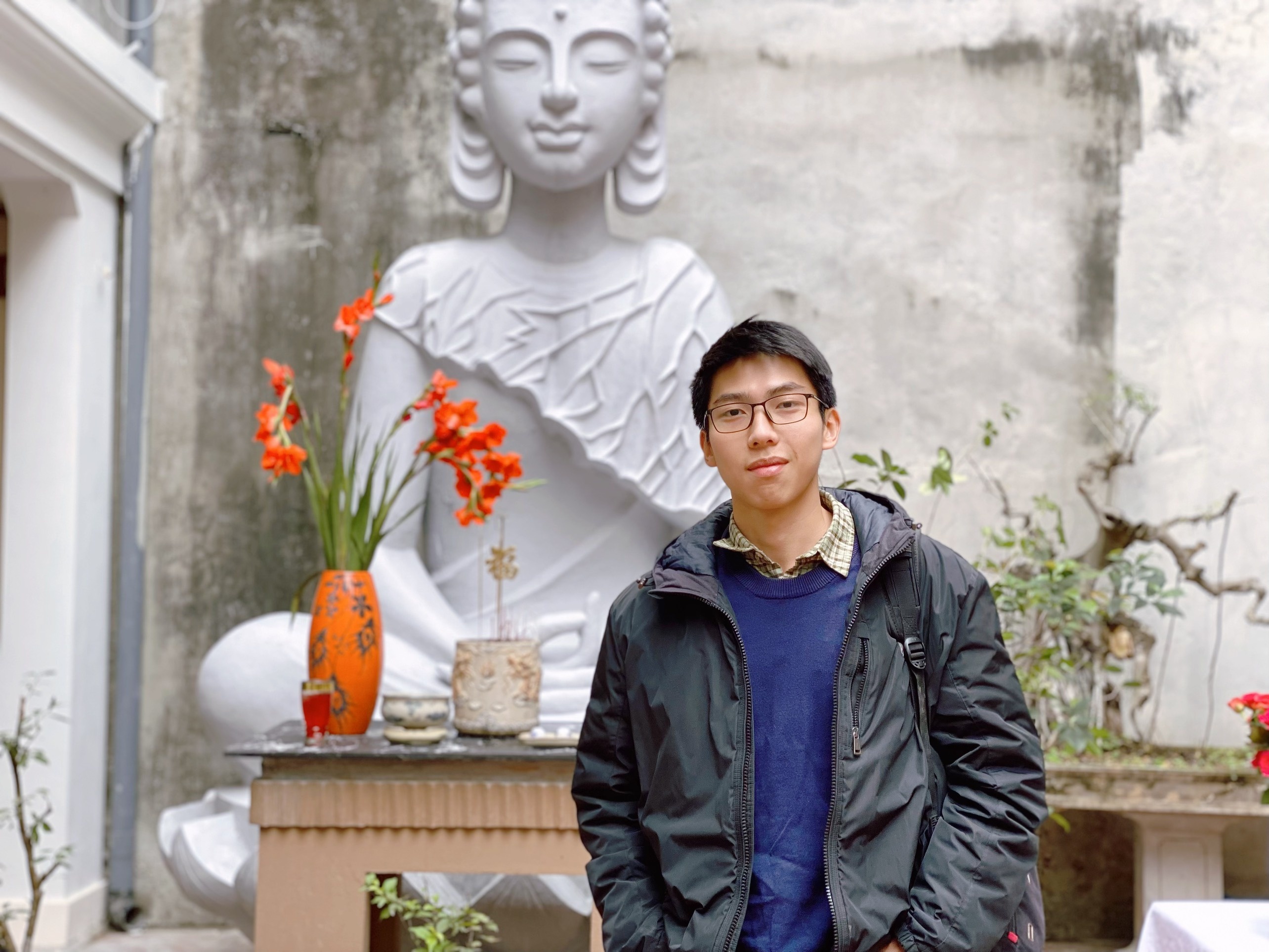 van chuong nguyen huy thiep anh 1