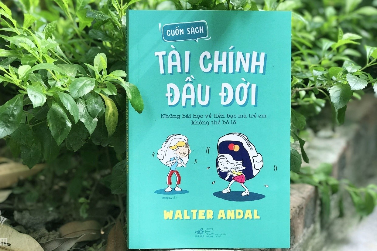 Som day con hieu ve tien qua sach tai chinh hinh anh