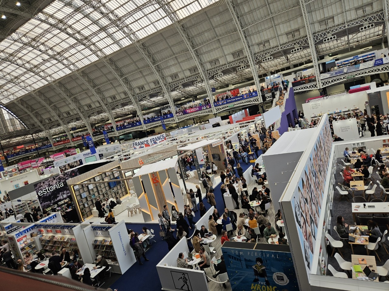 hội sách london ảnh 2 hoi sach london anh 2