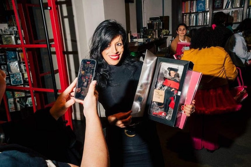 sách búp bê barbie ảnh 2 sach bup be barbie anh 2