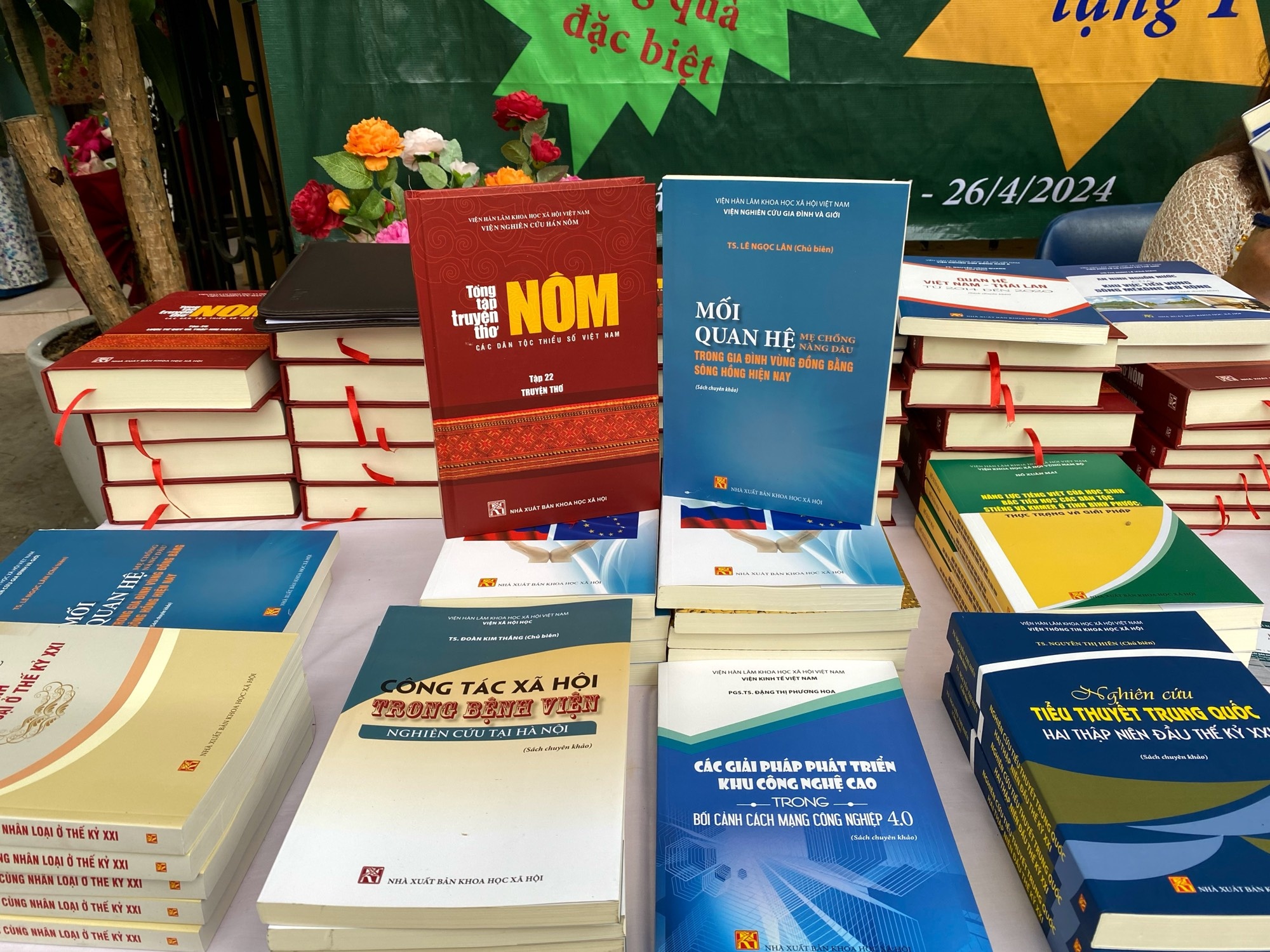 ngay sach van hoa doc anh 2