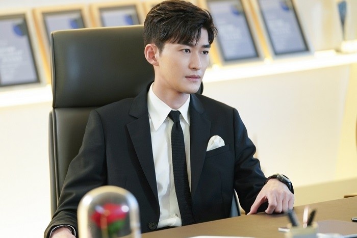 Phu nu Trung Quoc chan hinh tuong 'tong tai ba dao, dep trai' hinh anh