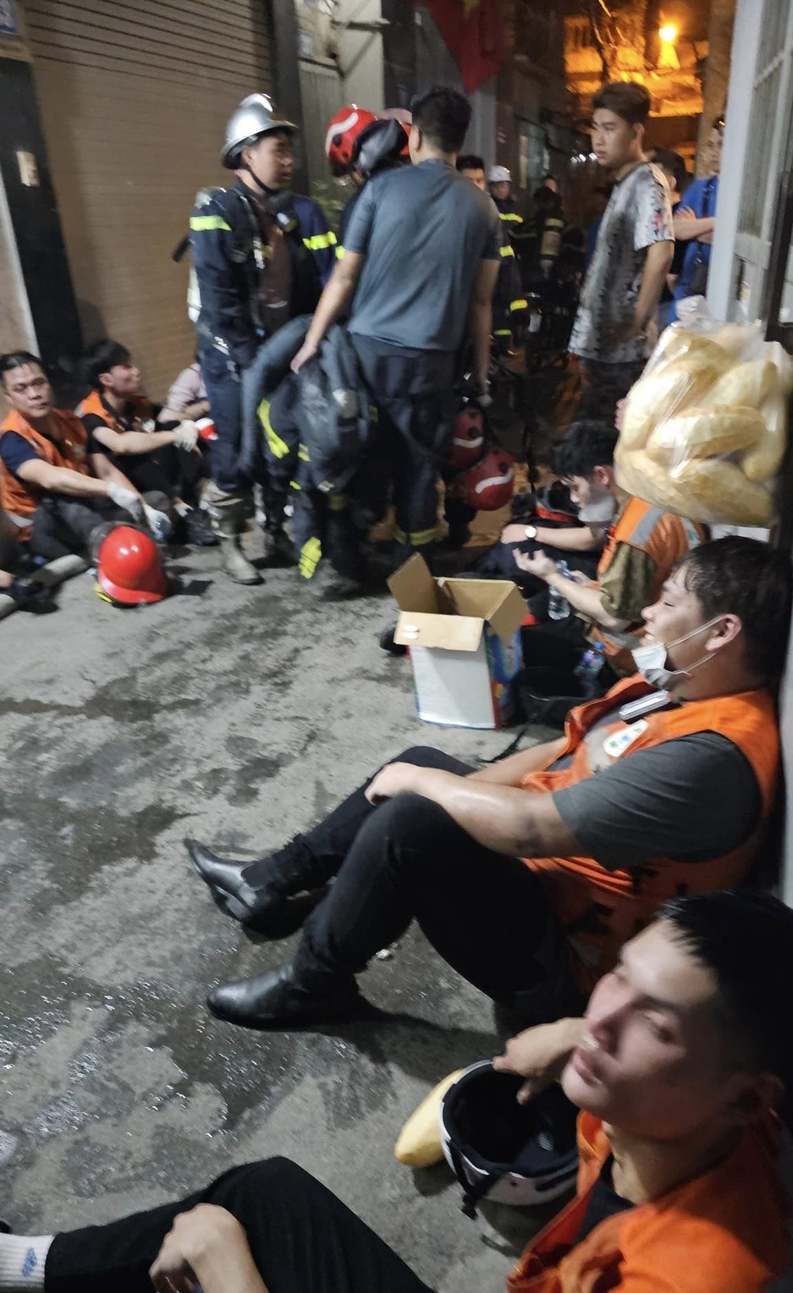 chay nha trung kinh anh 2