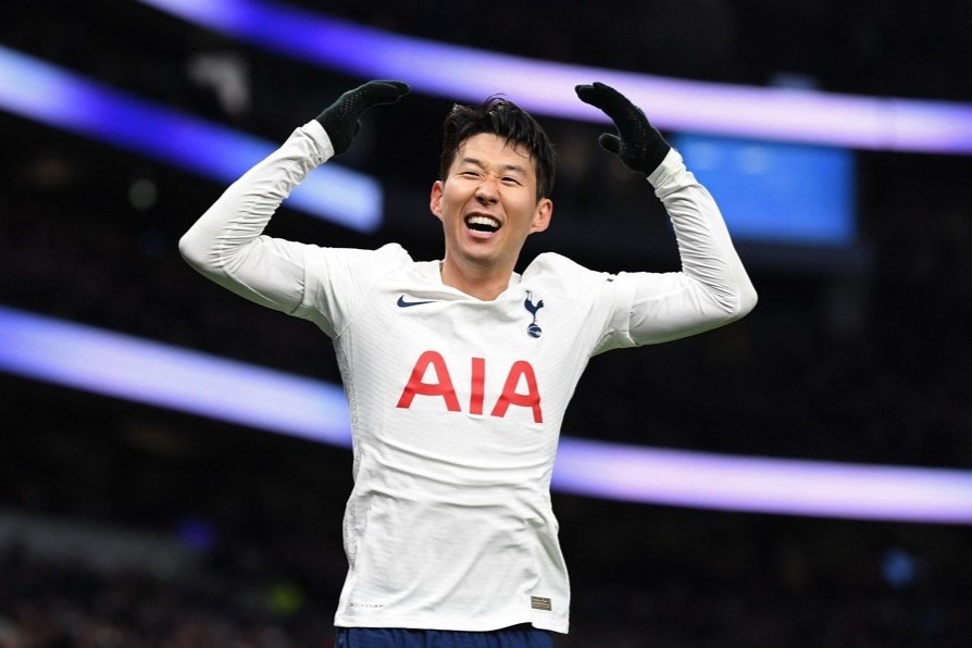 Vo la ban than Son Heung-min de lua tien ban gai hinh anh