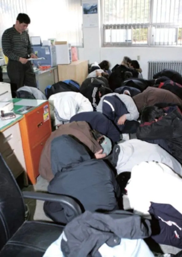 thu pham vu miryang anh 1