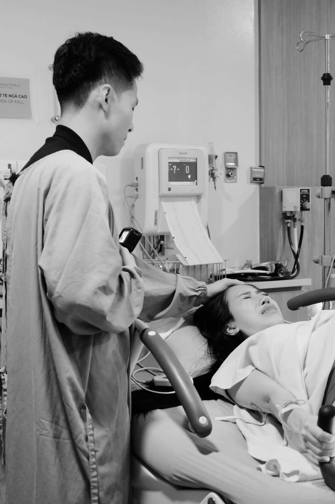 con gái của minh nhựa ảnh 1 con gai cua minh nhua anh 1