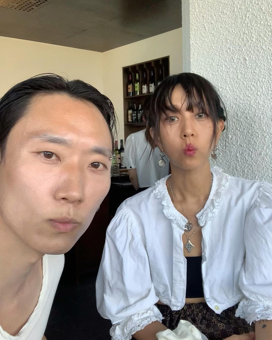 co gai tre hon tuoi anh 3