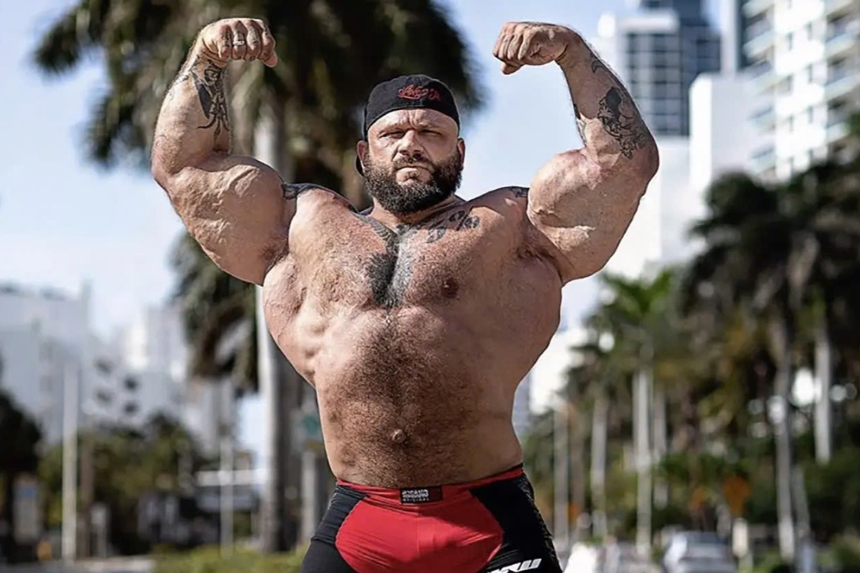 Vo 'di nhan' Yefimchyk ke lai khoanh khac truoc khi chong chet nao hinh anh