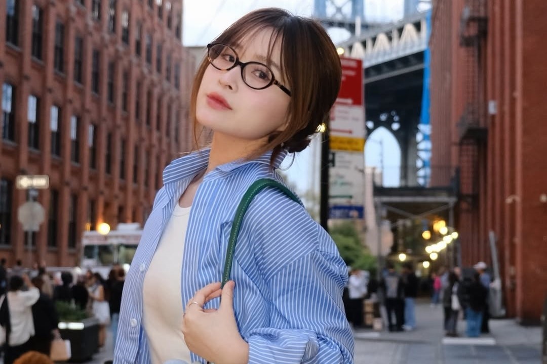 Rich kid Chao tot nghiep Dai hoc New York som mot nam hinh anh