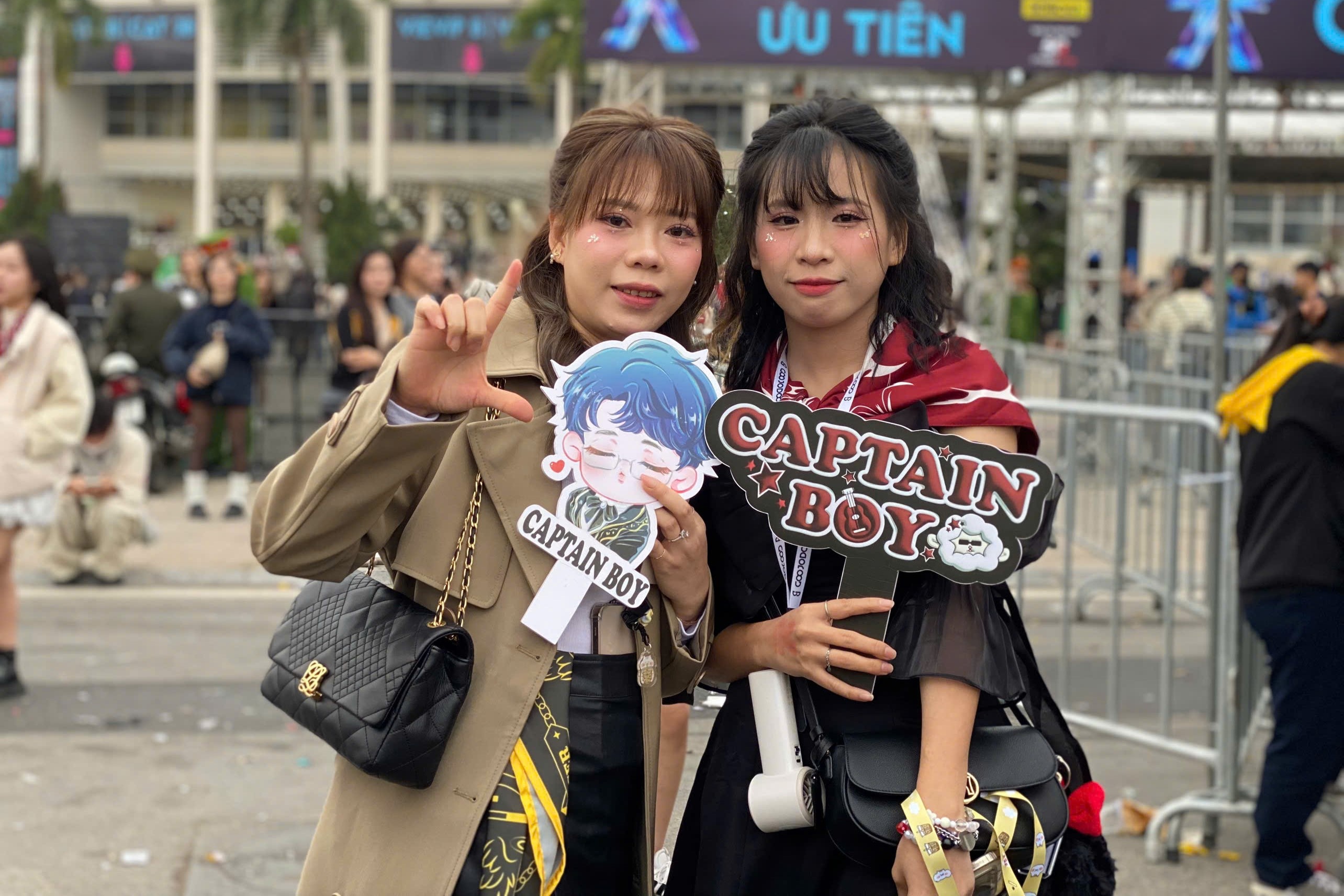 Toi bay tu Han Quoc ve Viet Nam, chi gan 20 trieu dong du 'Anh trai' hinh anh