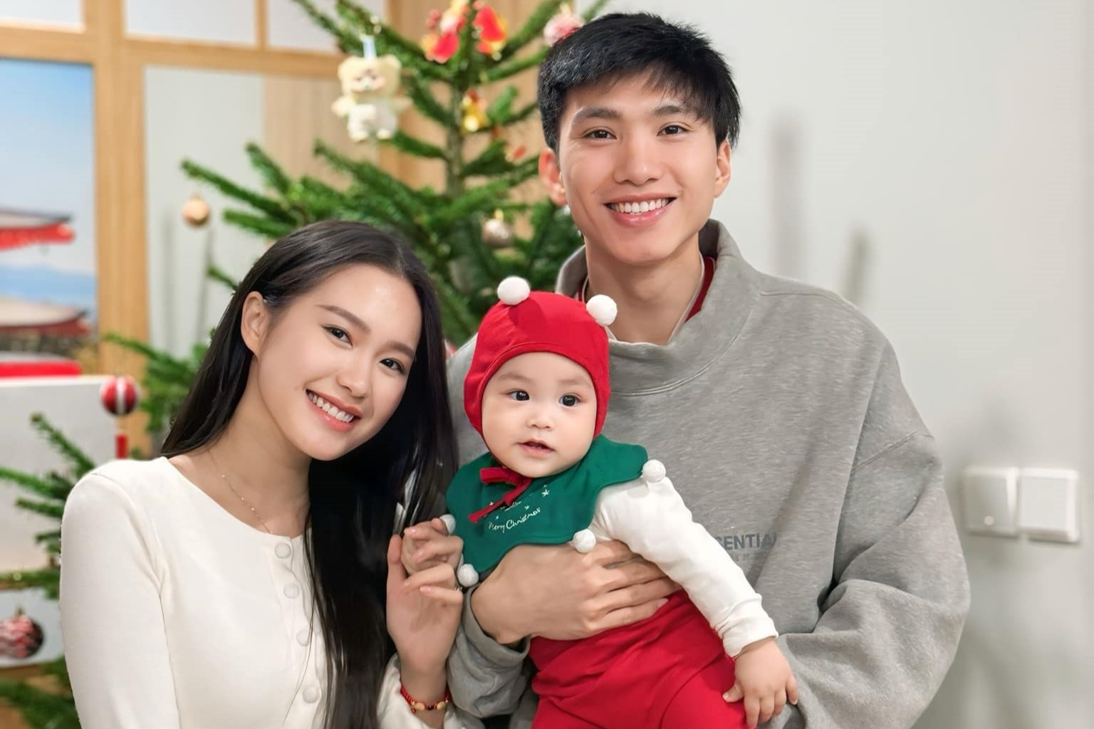 Doan Hai My dap tra khi Van Hau lien tuc bi noi da giai nghe hinh anh