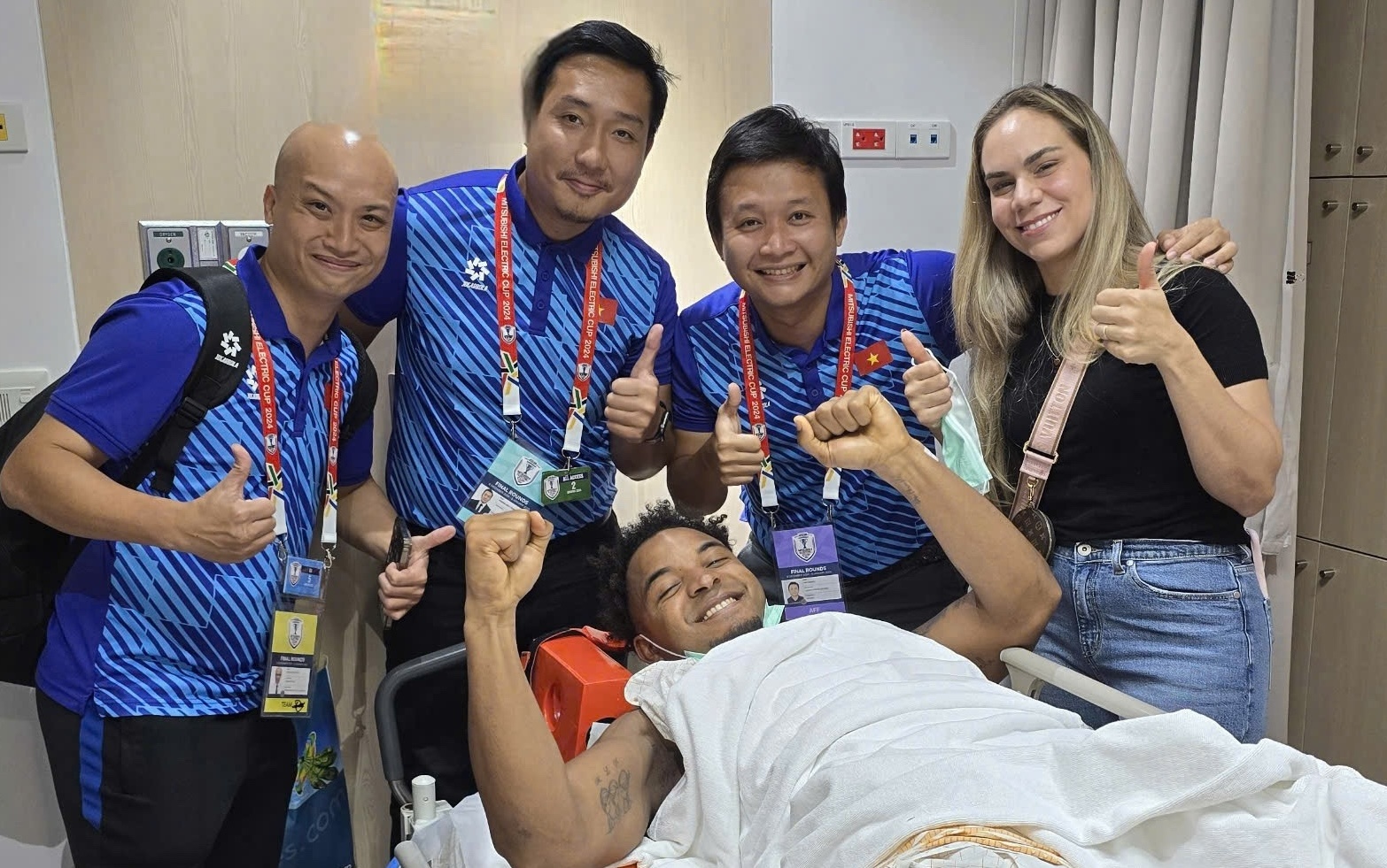 Nguyen Xuan Son: 'Toi se tro lai manh me' hinh anh