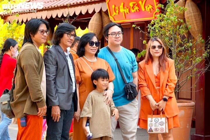 don tet mot minh anh 3