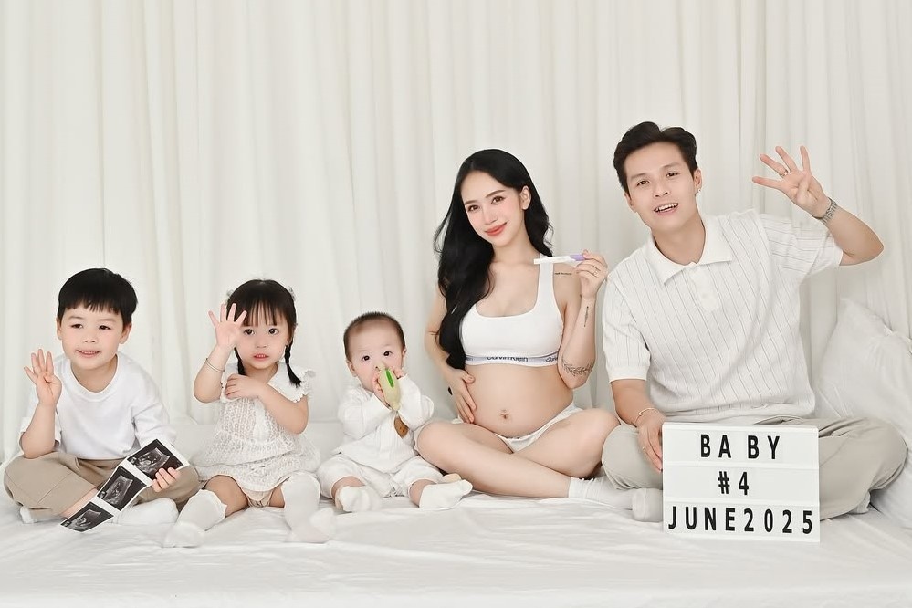 'San rong' thanh cong, con dai gia Minh Nhua nhap hoi don em be nam Ty hinh anh