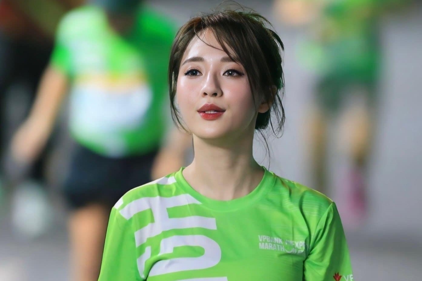 Nu runner gay chu y sau giai chay o TP.HCM hinh anh