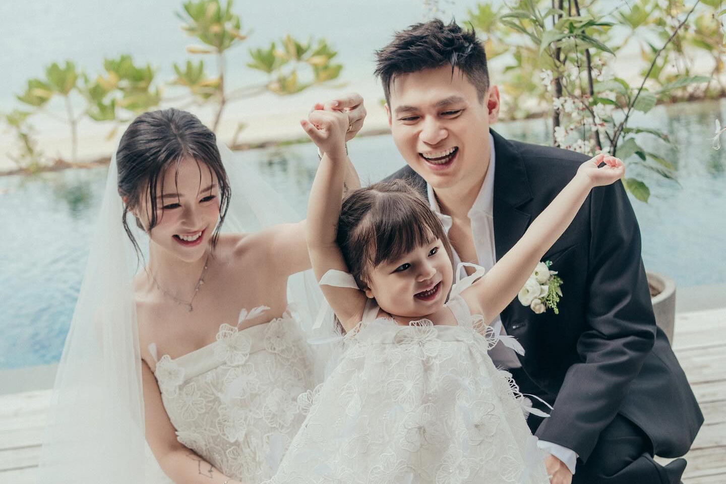 Tinh duyen cua hoi hot girl 9X dinh dam Ha thanh hinh anh