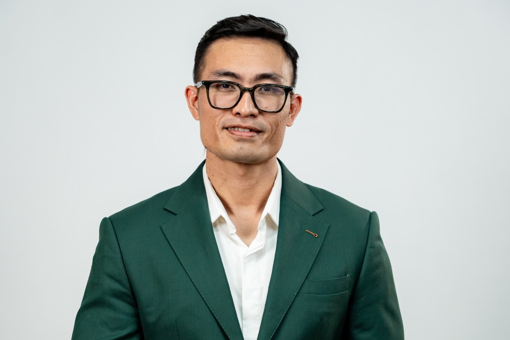 TikToker Phan Bao Long benh vuc khi keo rau cu Kera vuong lum xum hinh anh