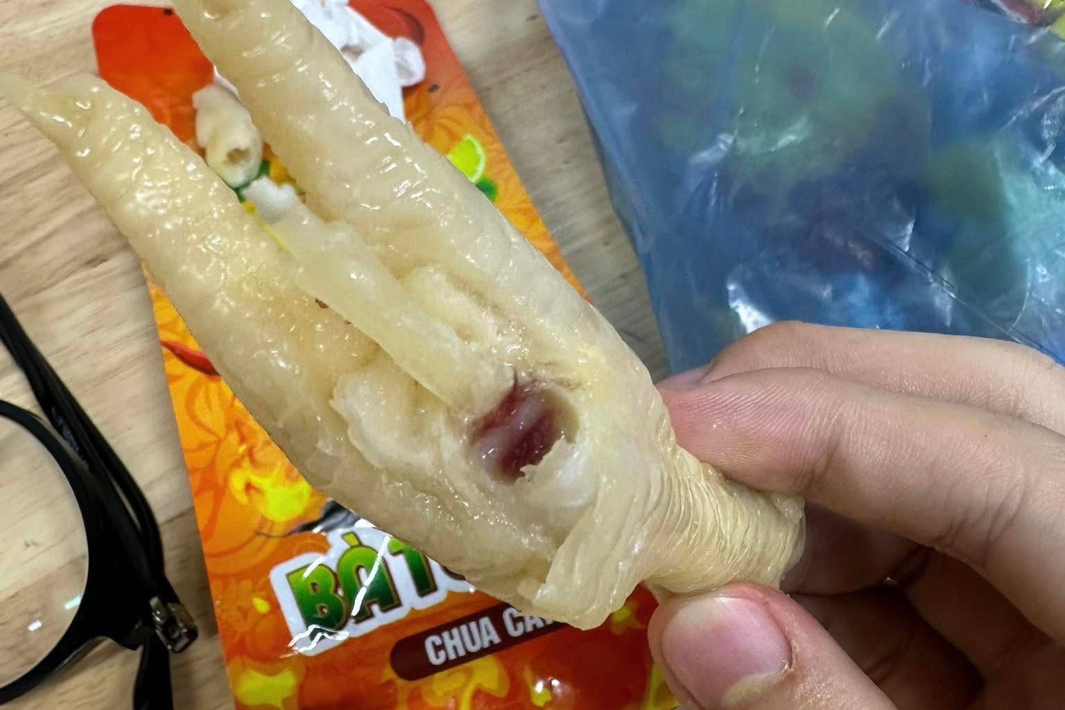 'An cung Ba Tuyet' bi to ban chan ga chua chin hinh anh