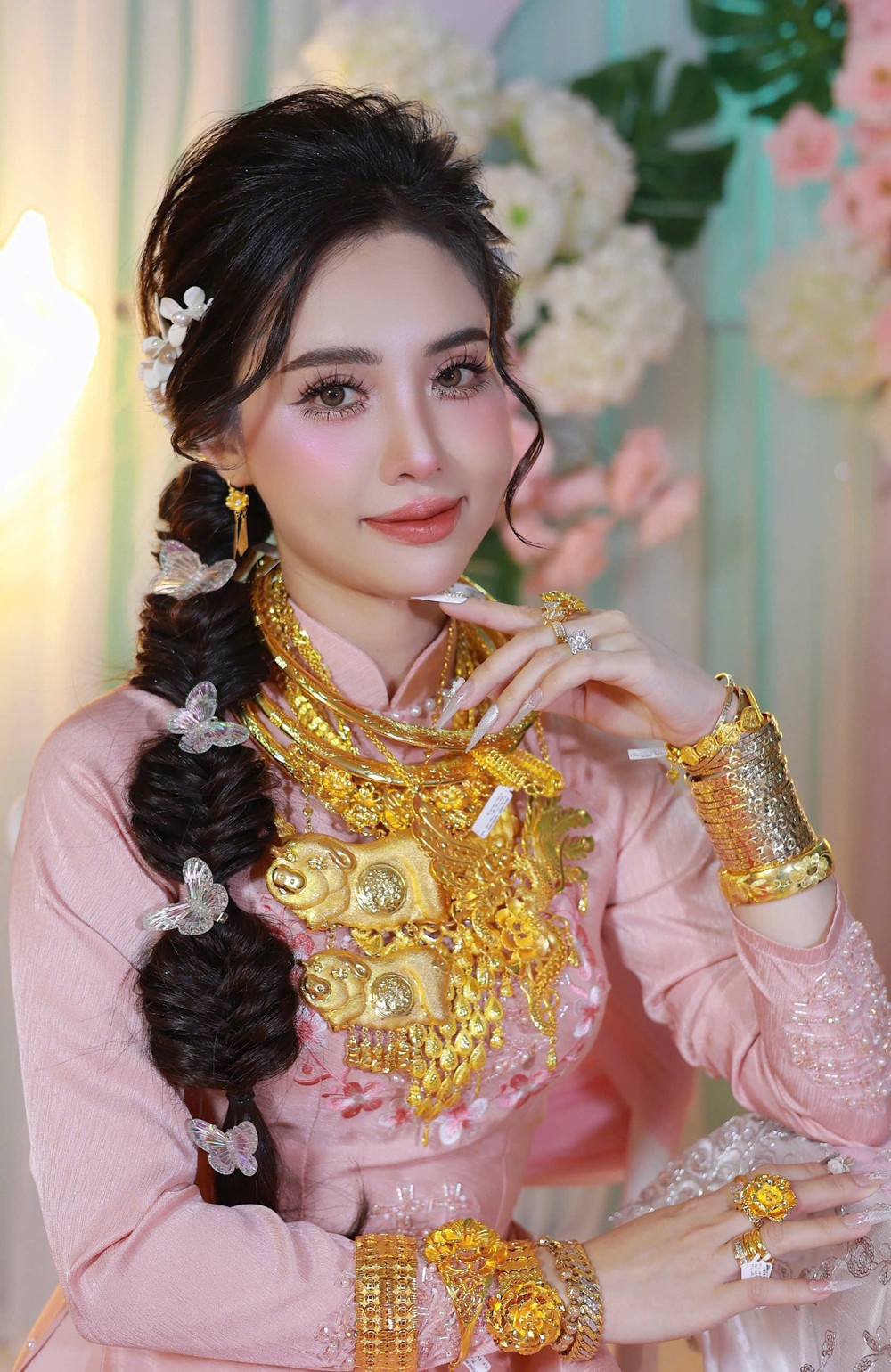 co dau nhan vang anh 1