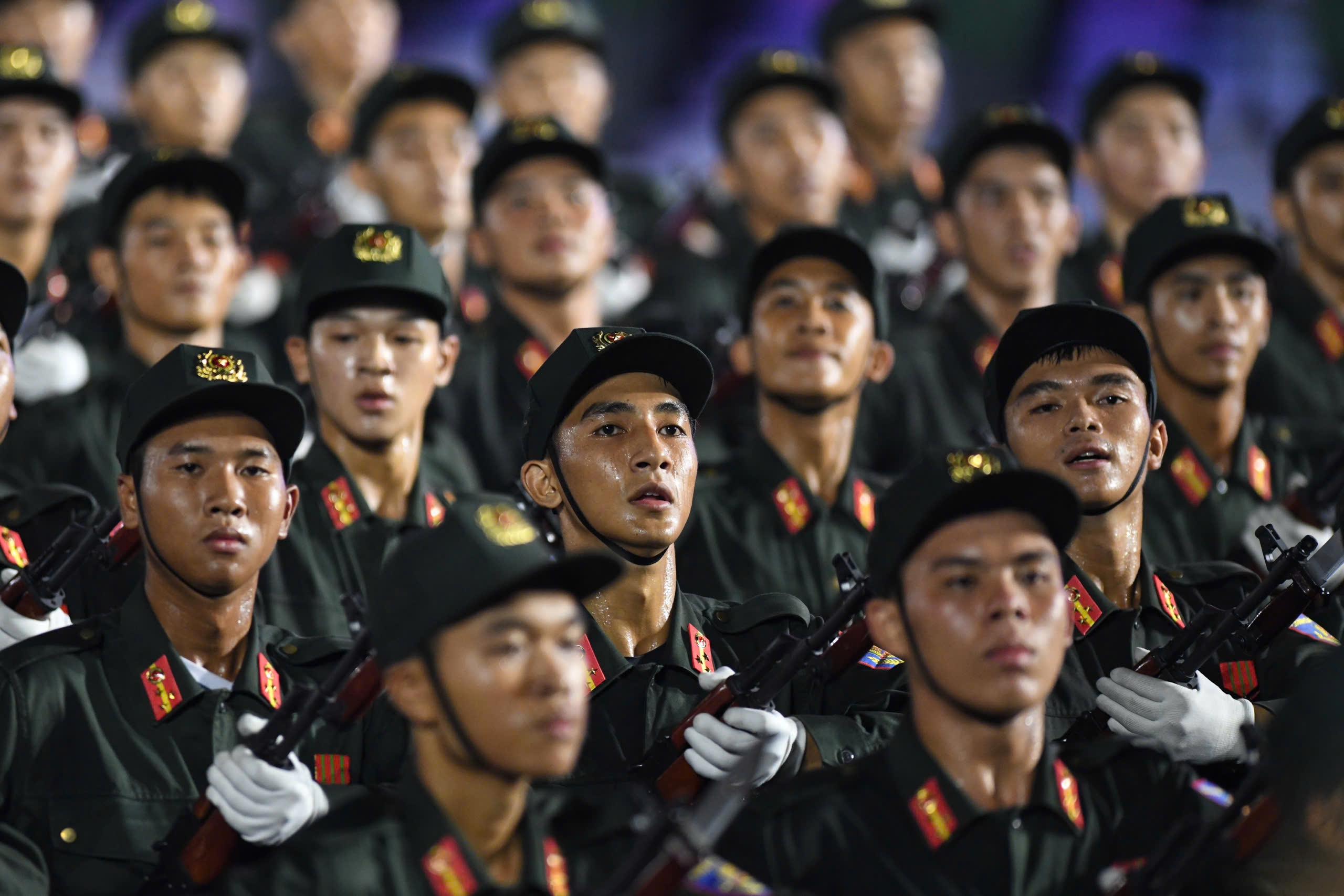 dieu binh 30/4 anh 4