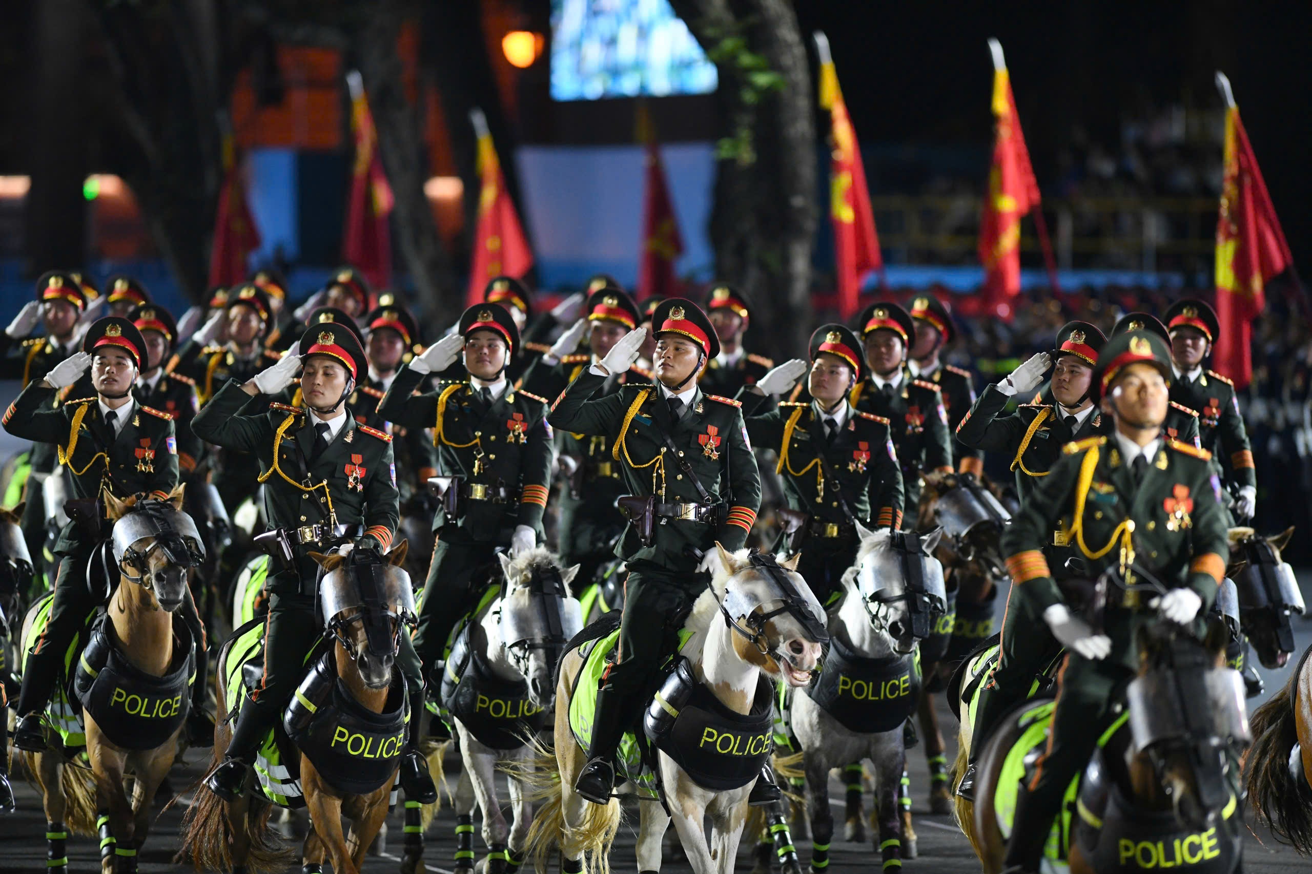 dieu binh 30/4 anh 7