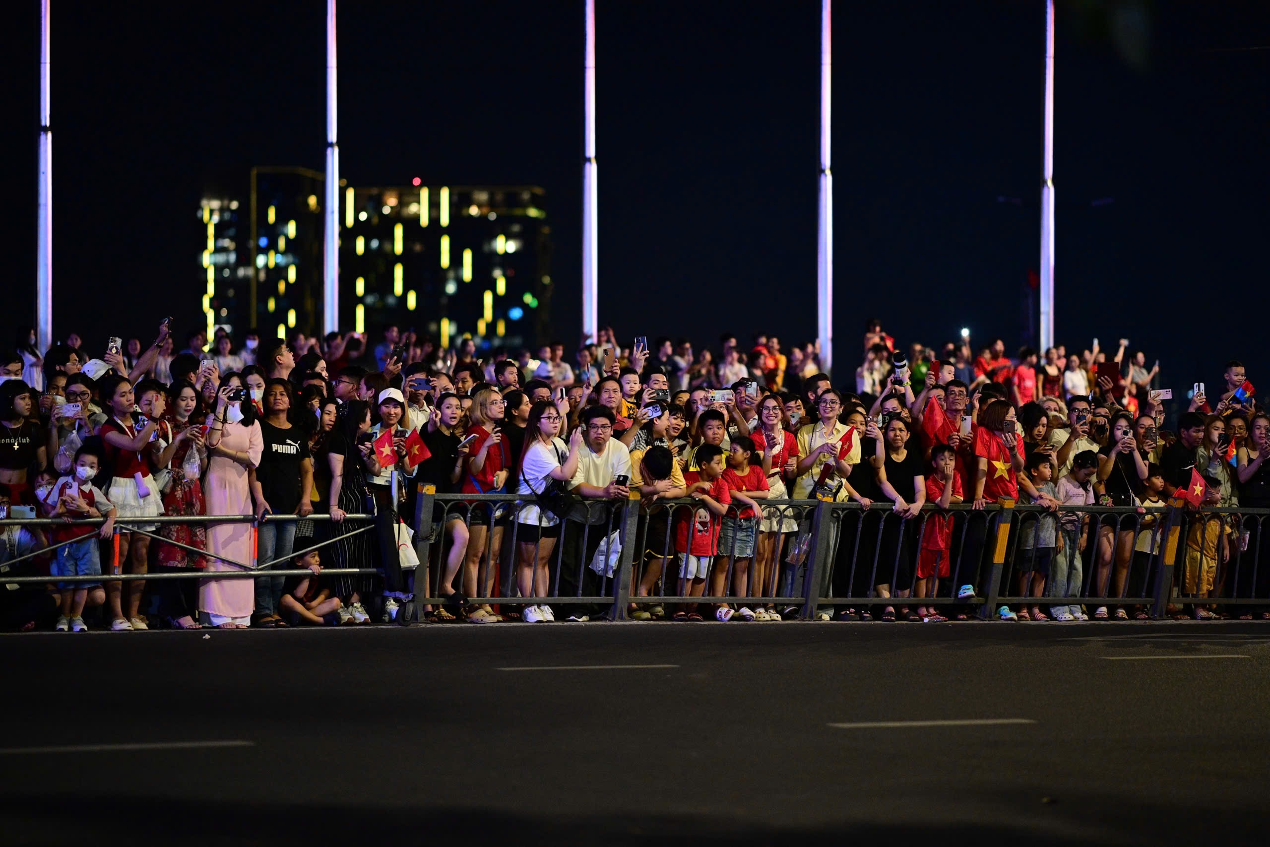 dieu binh 30/4 anh 2