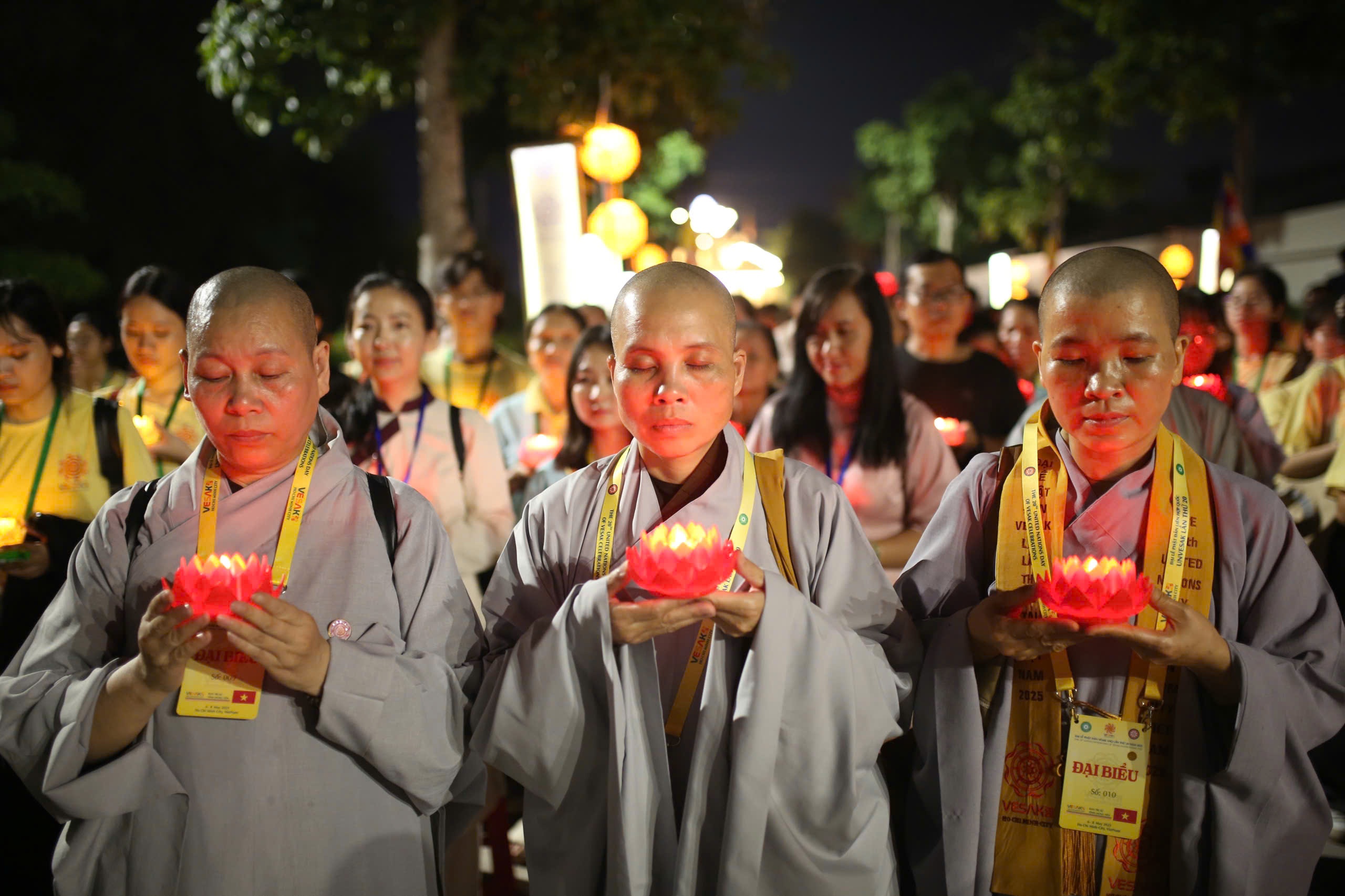 Dai le Vesak anh 9